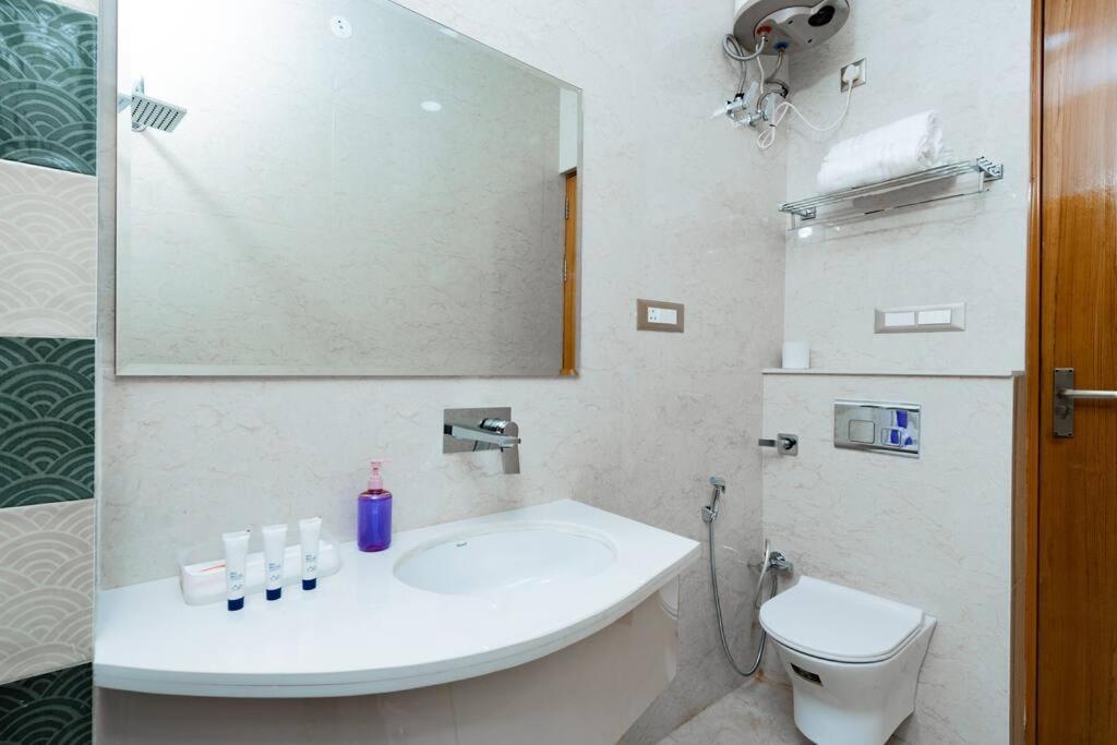 The Sage Villa - Luxury Homestay In دهرادون المظهر الخارجي الصورة