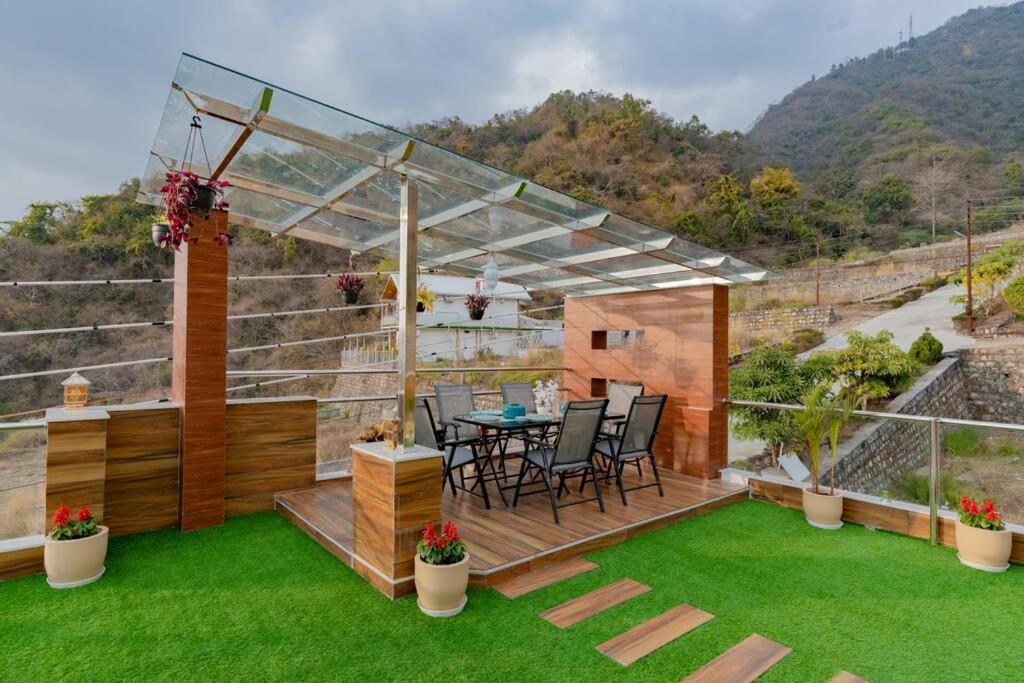 The Sage Villa - Luxury Homestay In دهرادون المظهر الخارجي الصورة